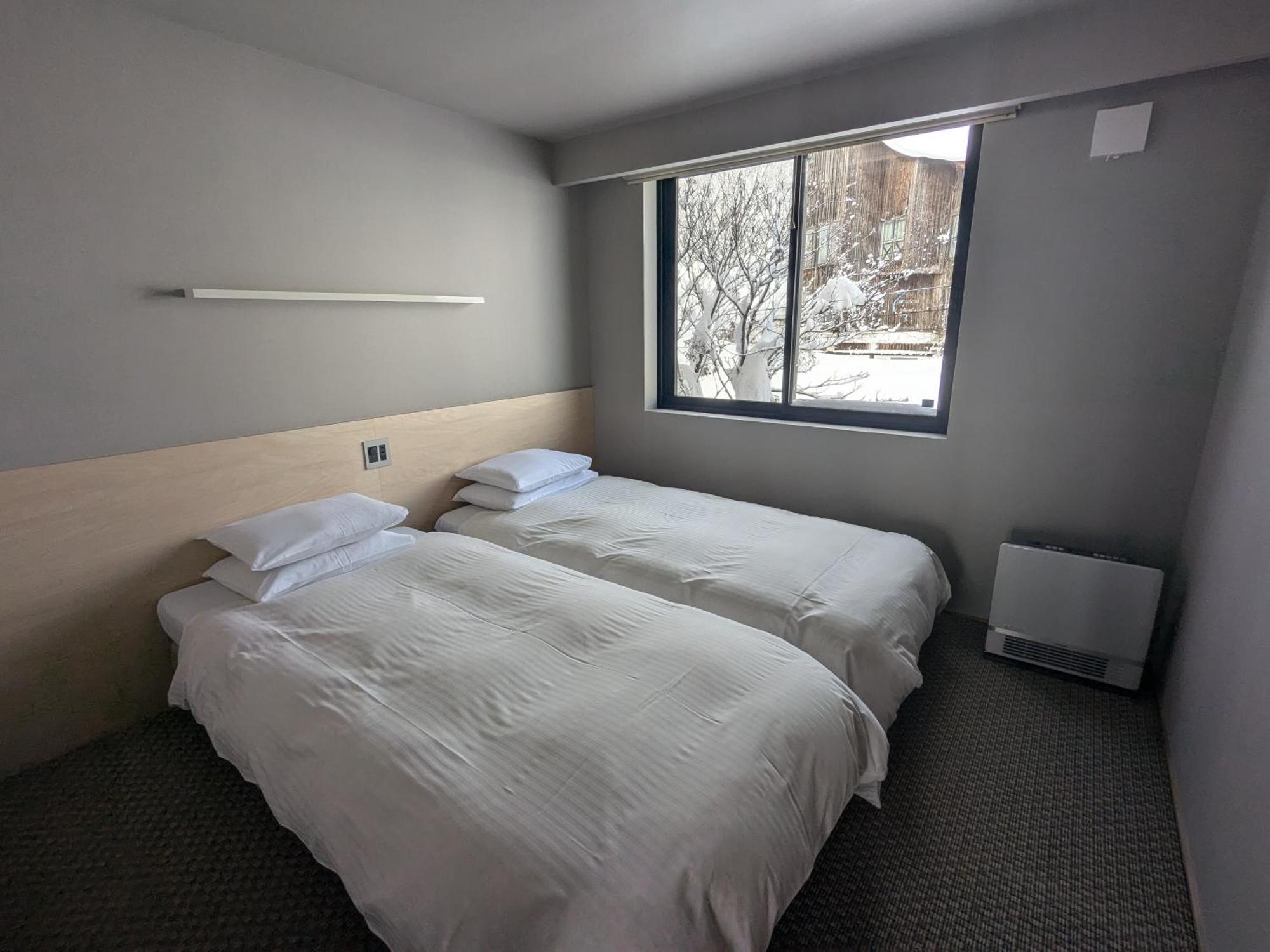 Fujio Pension Madarao Apartment Hotel & Restaurant อิยามะ ภายนอก รูปภาพ